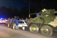 Отказали тормоза: в Киеве отремонтированный БТР влетел в машину военной инспекции (фото)
