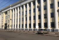 Россиянина оштрафовали за фото с надписью "Путин пи**р" на стене