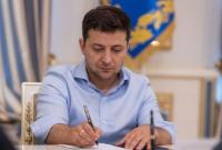 Зеленский подписал закон об распродаже стратегических объектов спиртовой отрасли
