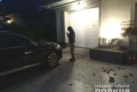Во двор ровенского предпринимателя ночью бросили гранату