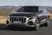 Audi представила заряженную версию купе-кроссовера Q8 (фото)