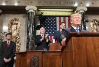 Трамп показал республиканцам стенограмму первого разговора с Зеленским, - CNN