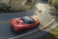 Представлен купе-родстер Chevrolet Corvette (фото)