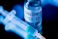 США ділитимуться з іншими країнами власними вакцинами від COVID-19